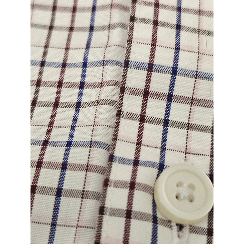 Banana Republic‎ Men's Plaid Long Sleeve Button-Up Shirt. Size Medium